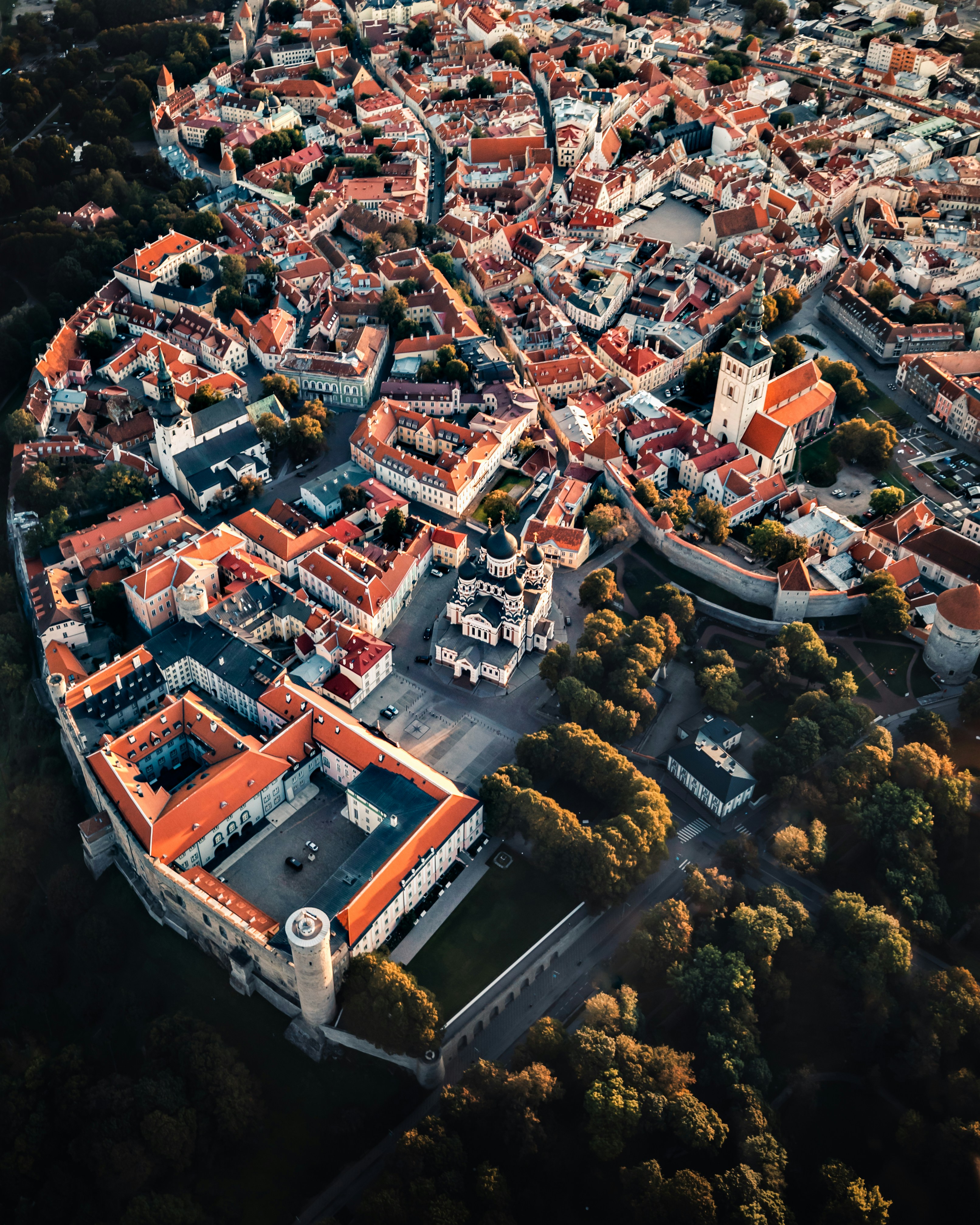 aerial-view-of-city-buildings-during-daytime