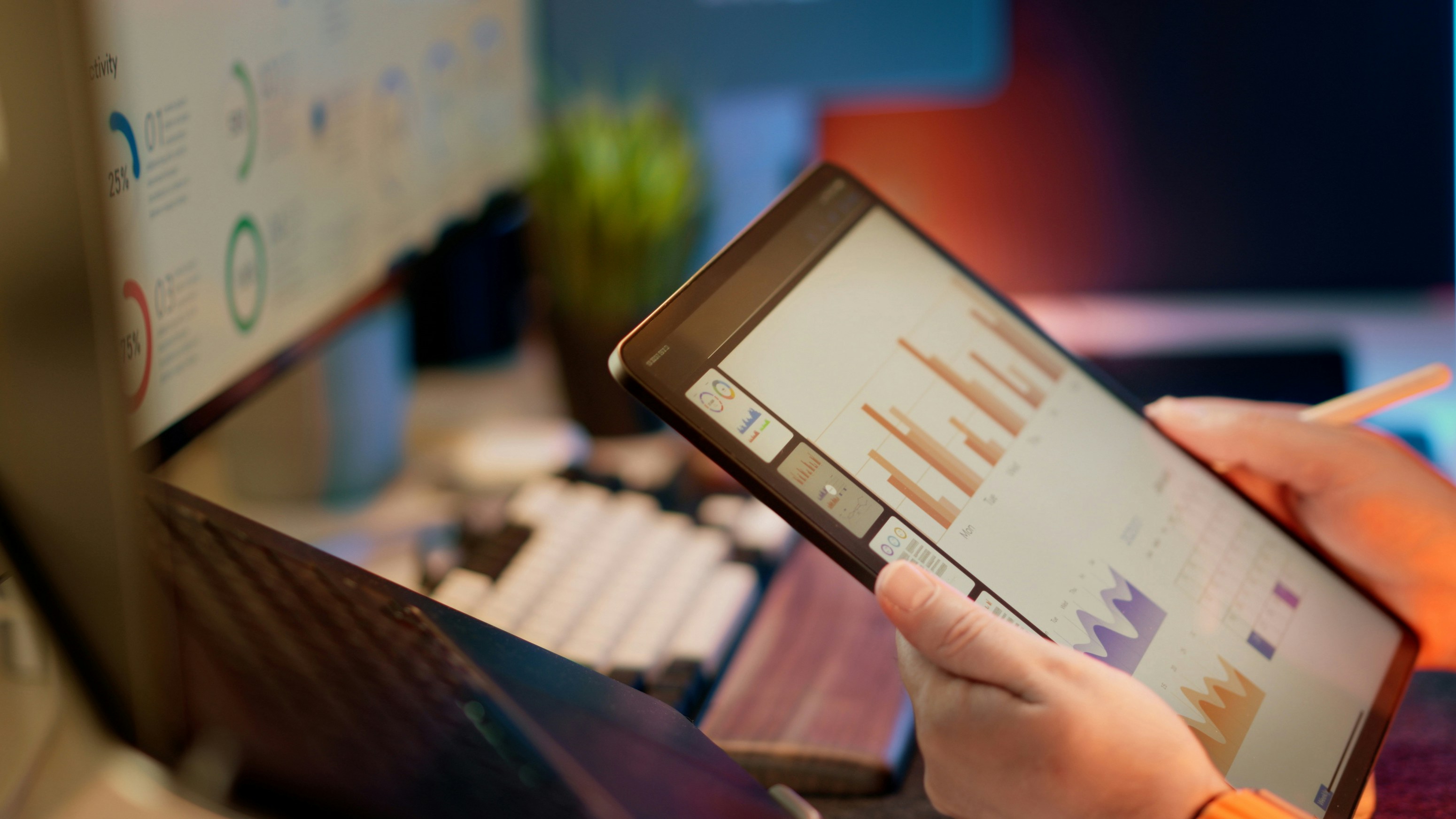 The picture presents the dashboard visible on the tablet.