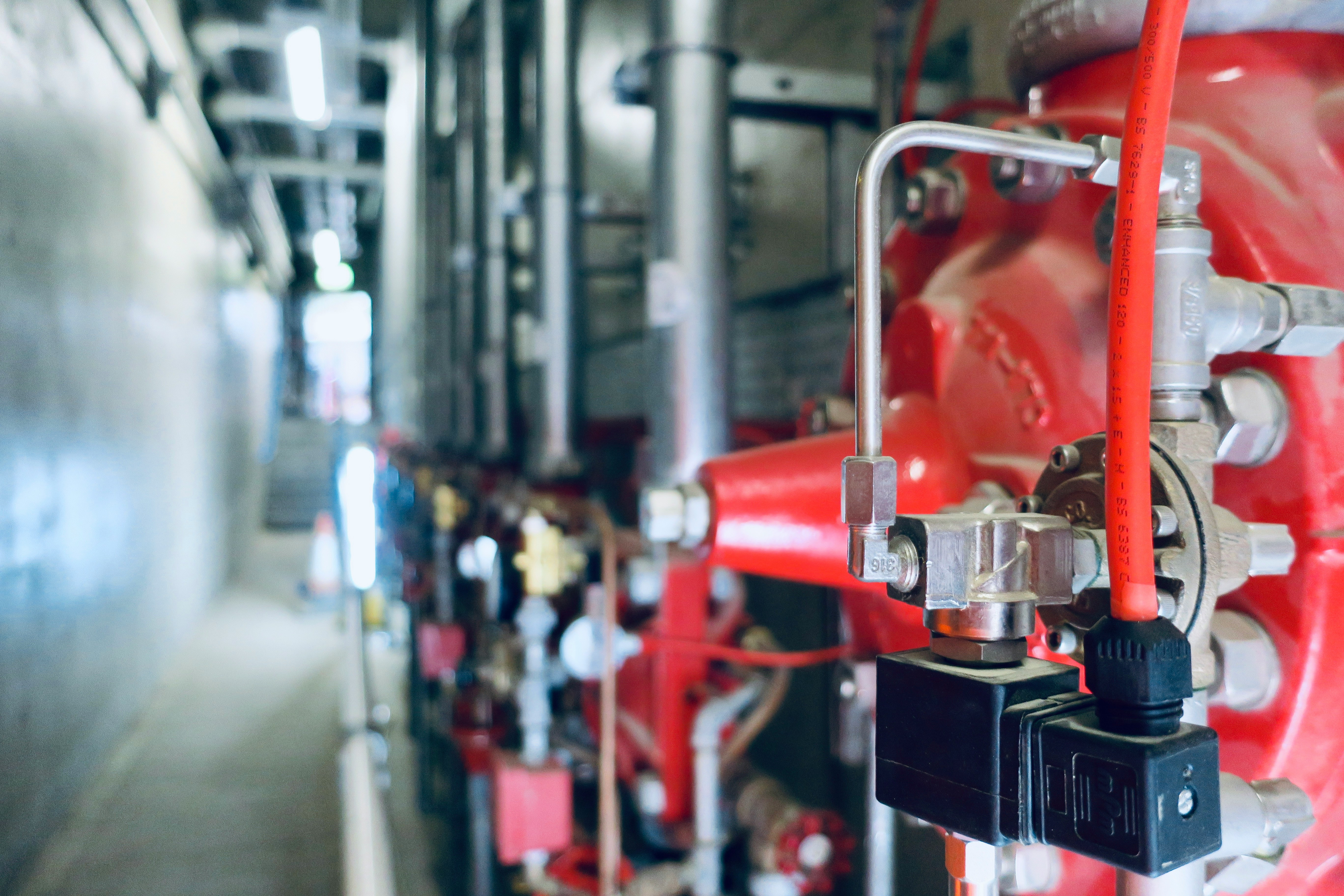 The picture shows fire protection infrastructure within a building.