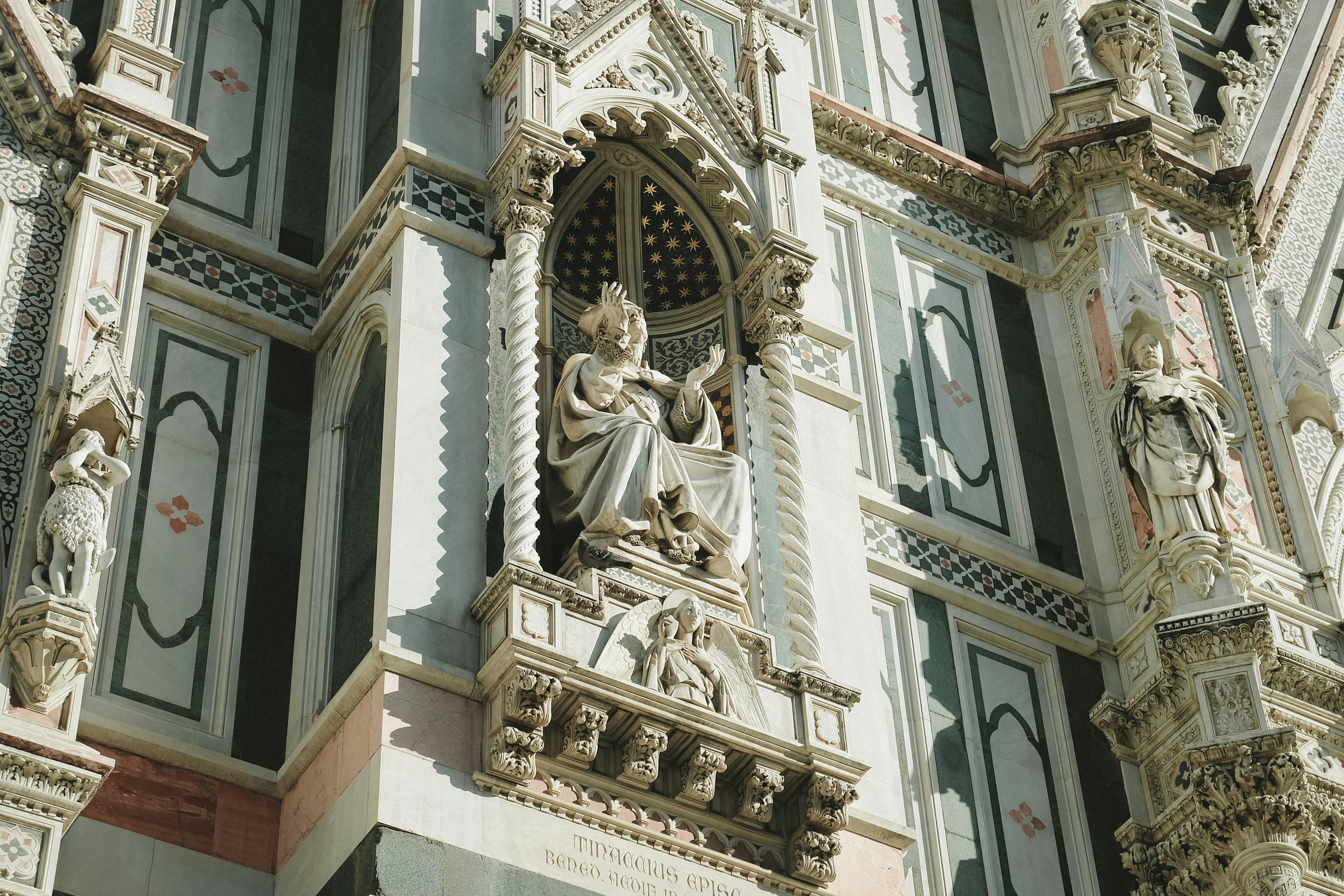 An illustrative photo of a concrete building.