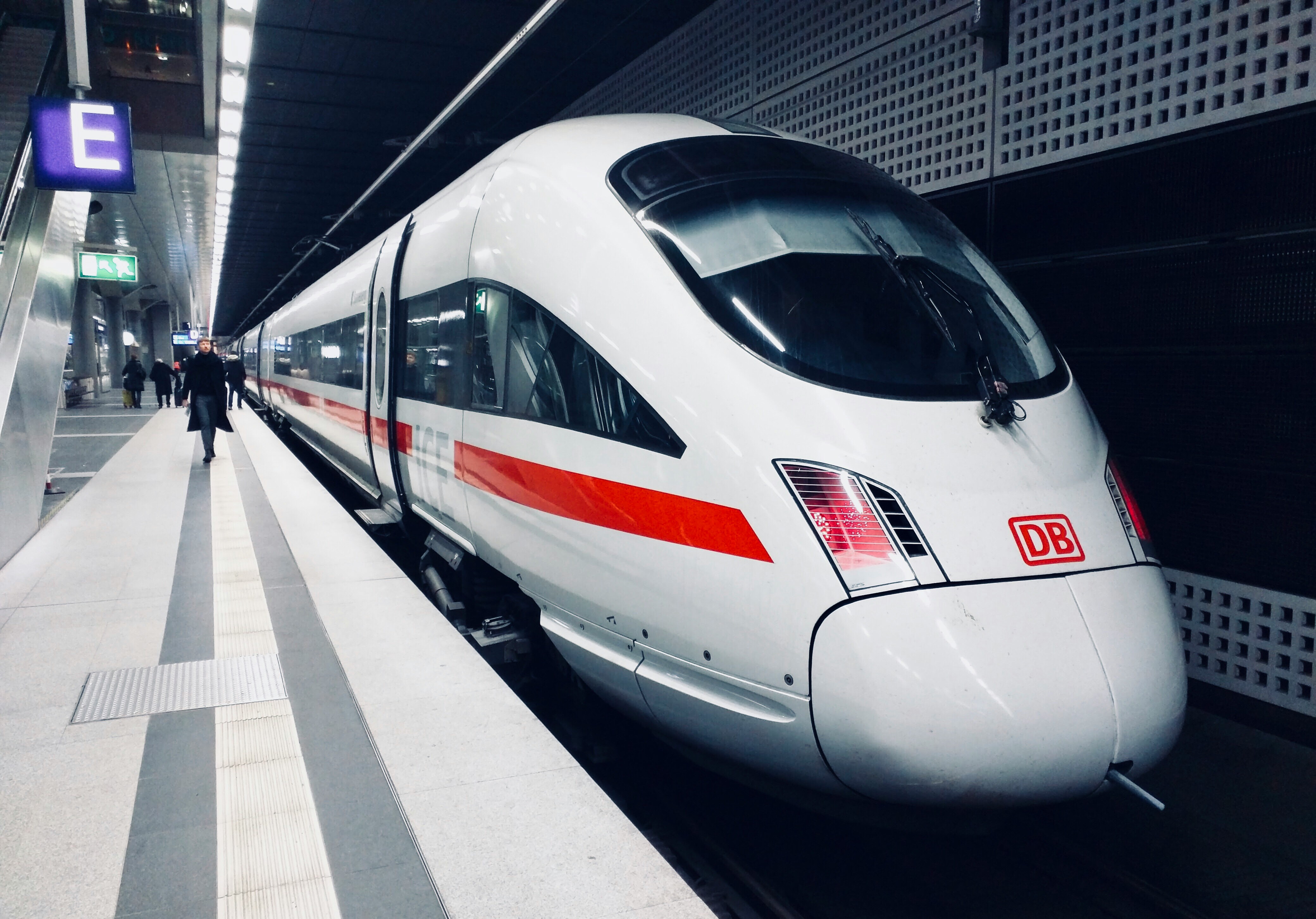 An illustrative photo of a white train on the train station