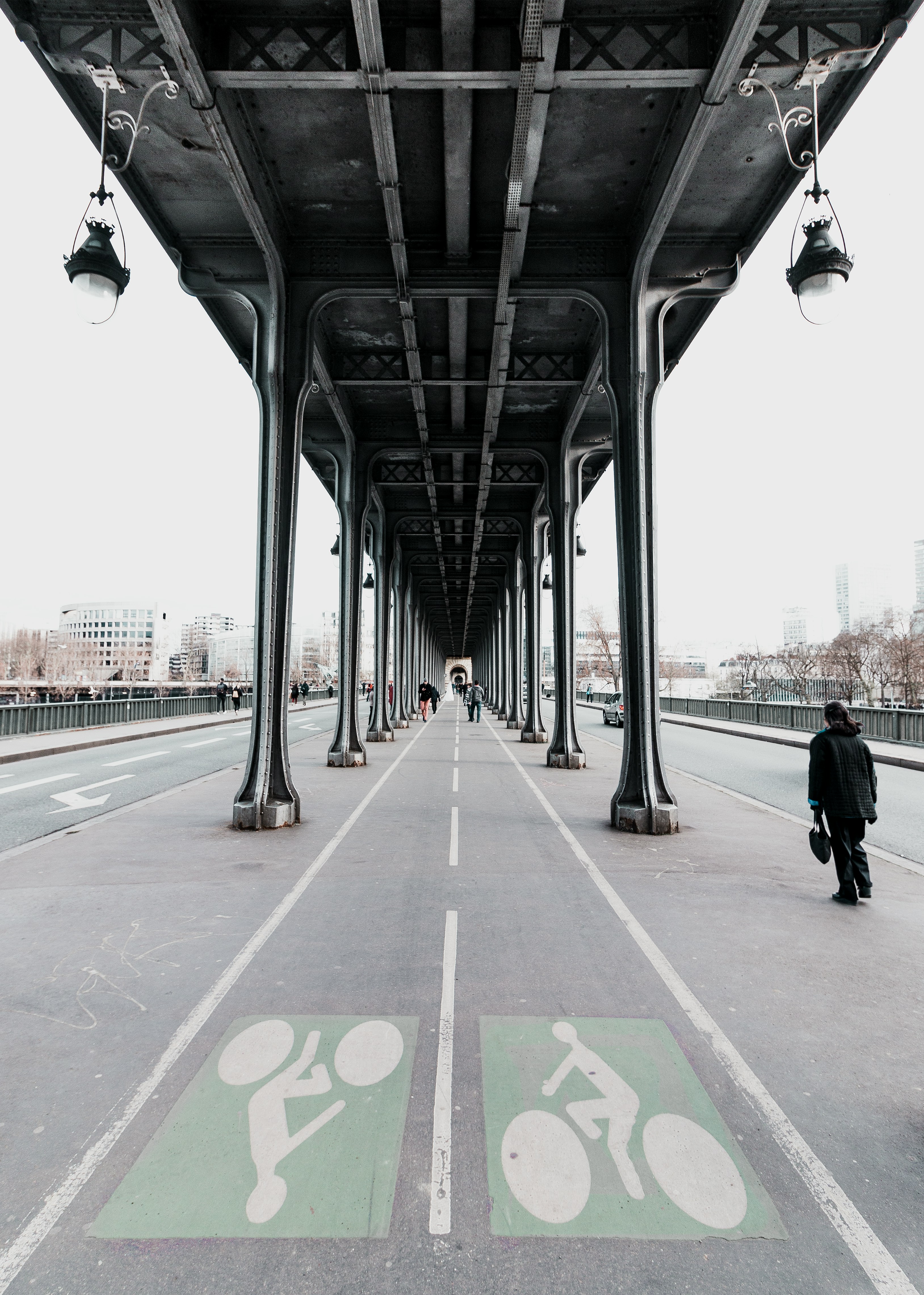 An illustrative photo of a bike lane in Paris. 