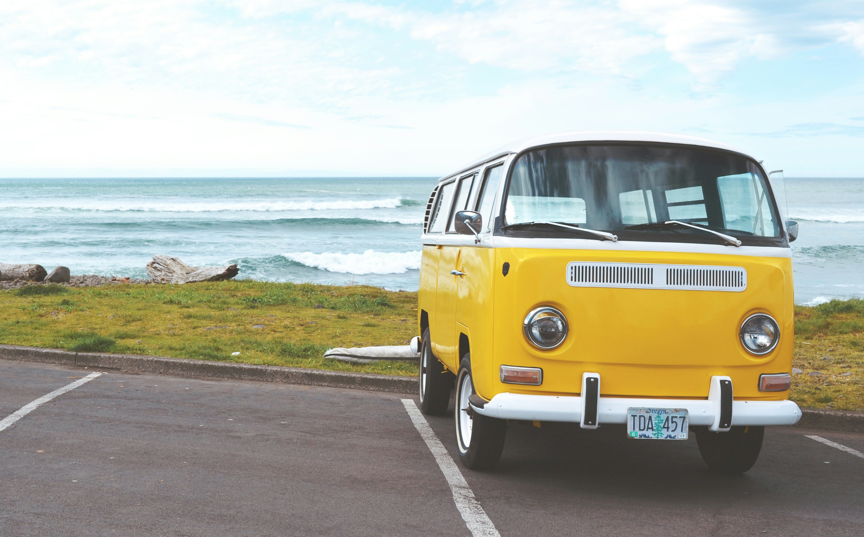 An illustrative photo of a yellow car.