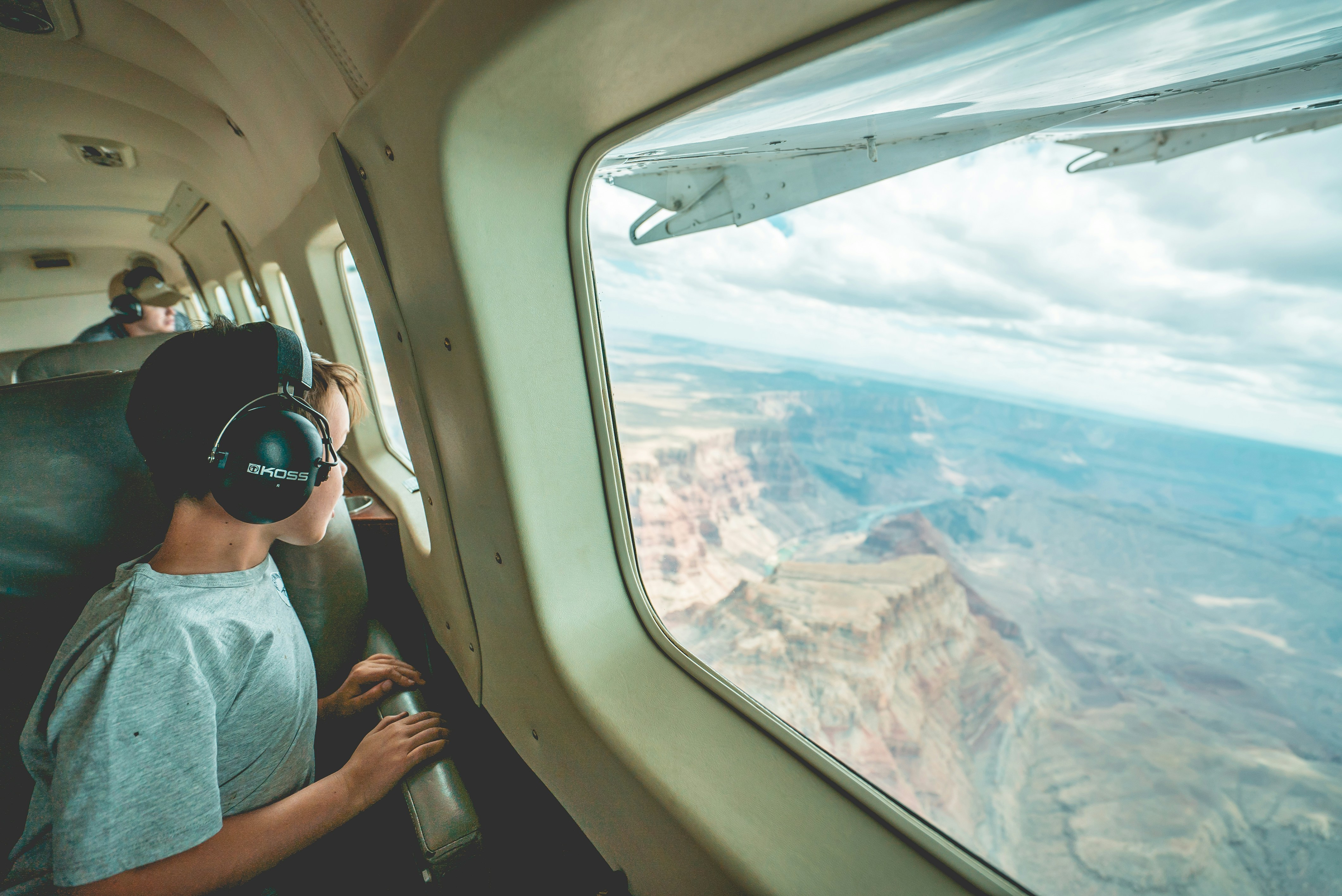 An illustrative photo of an airplane.