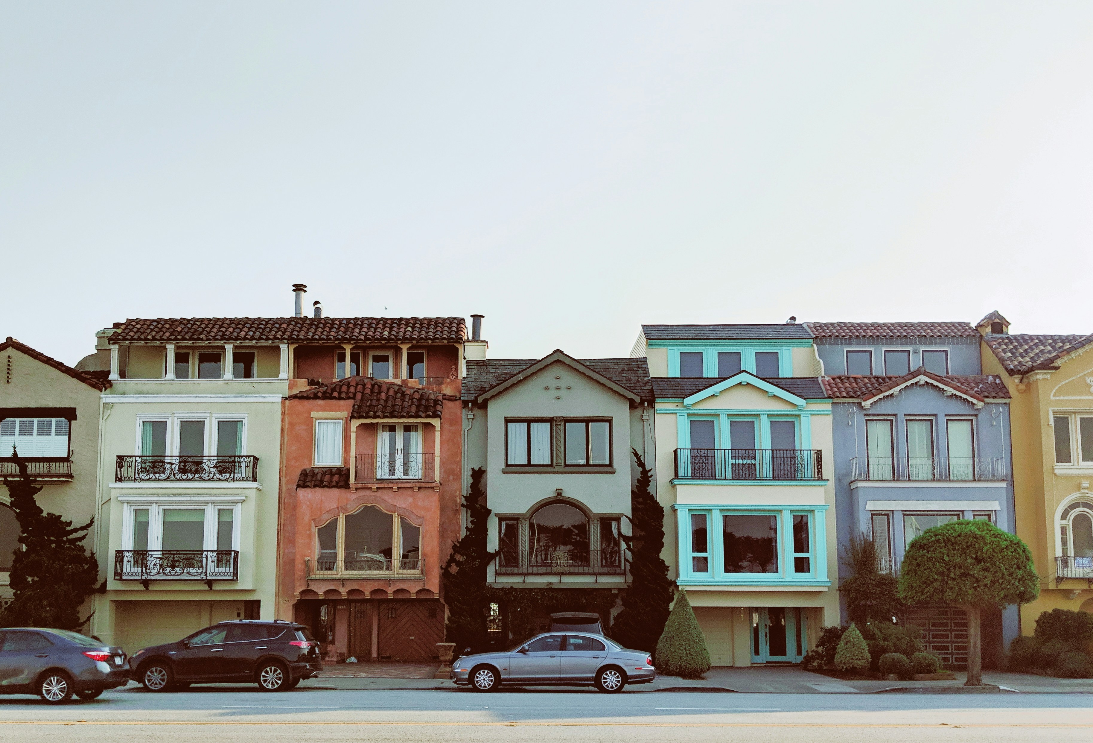 An illustrative photo of buildings.