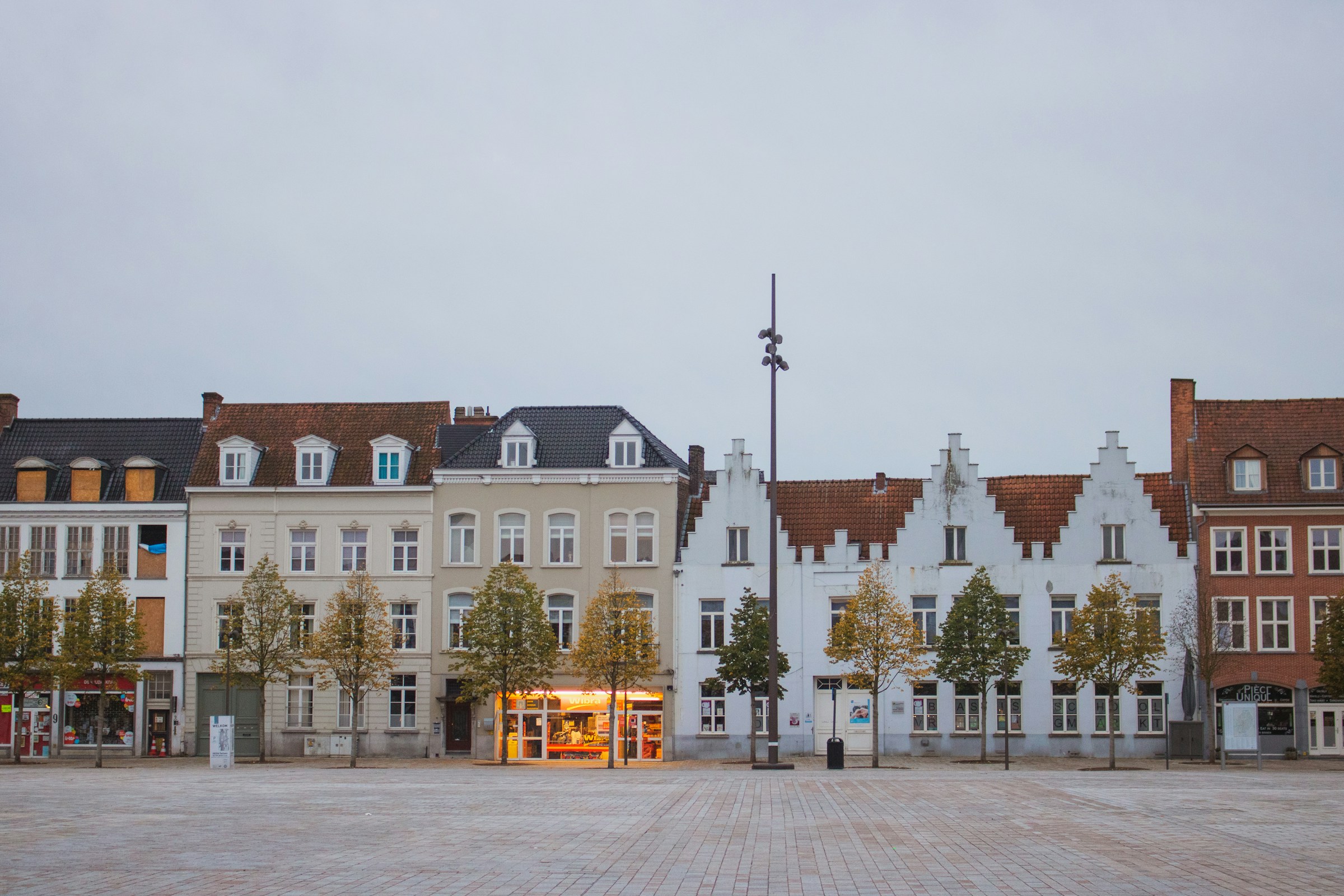 An illustrative photo of buildings.