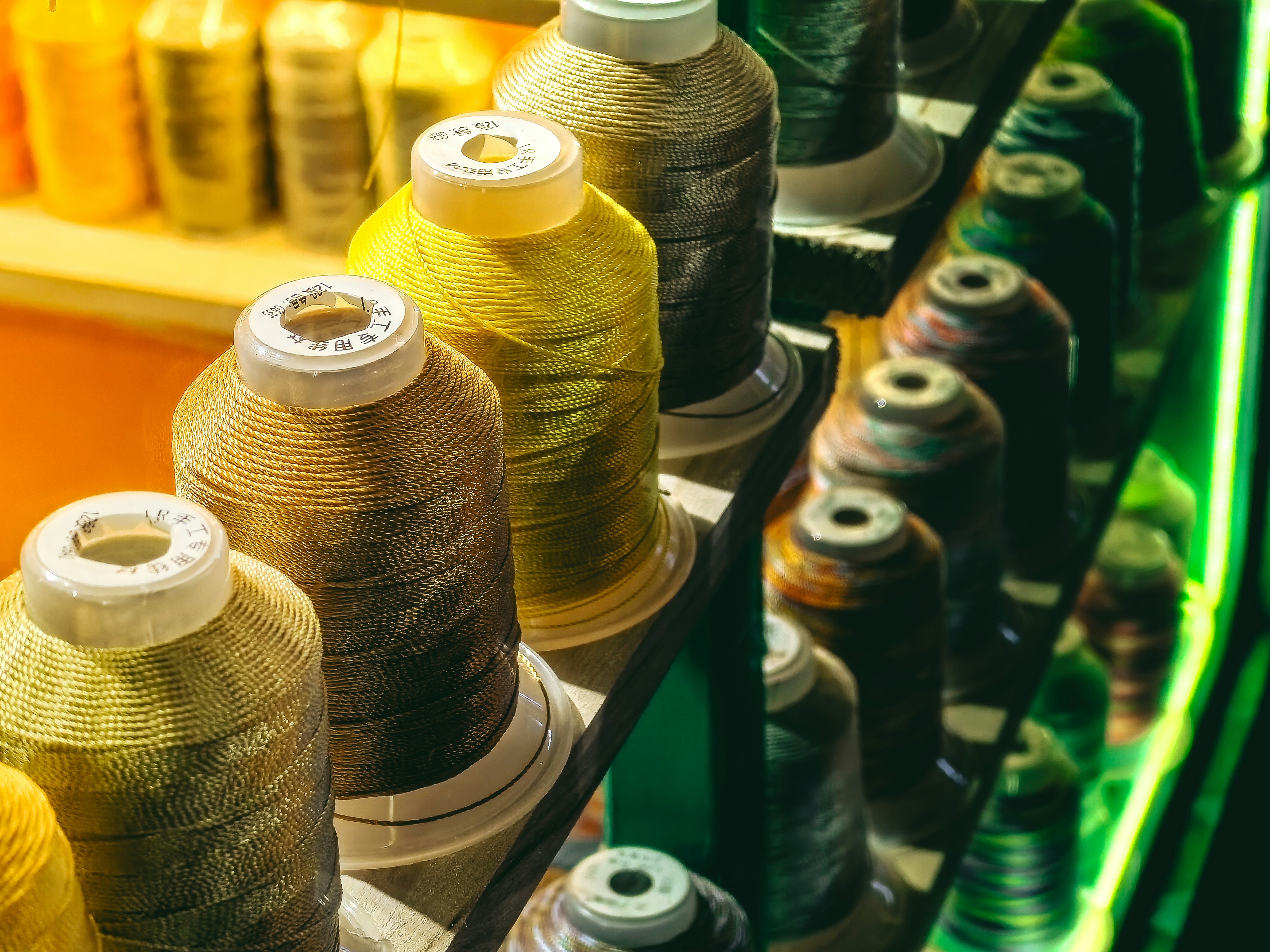 Spools of textile threads