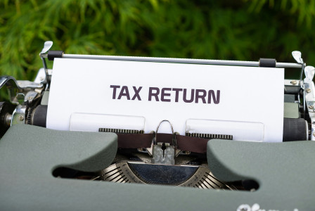 The Tax Return - Author: Markus Winkler on Unsplash