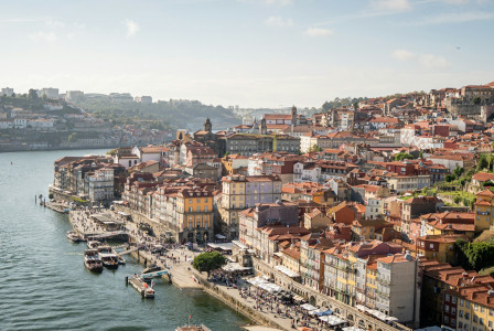 The photo presents a view of Porto, Portugal.