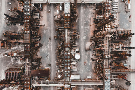 The picture shows an aerial view of a large industrial manufacturing facility.
