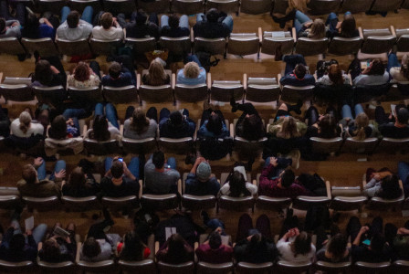 Photo by Shopify An illustrative photo of a full auditorium