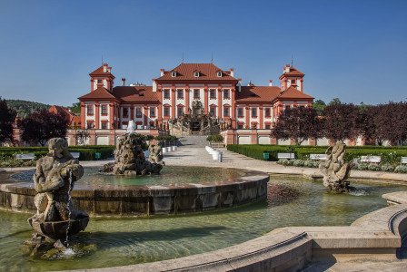 Photo by Pixabay An illustrative photo of a fountain in the park in Prague