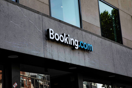 An illustrative photo of a sign on the side of a building.