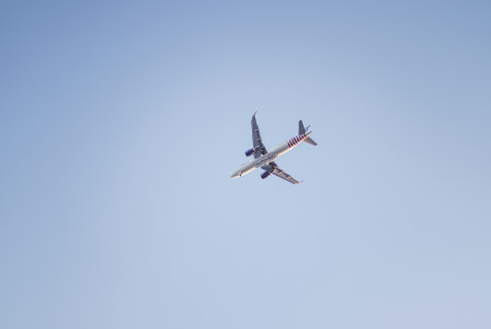 An illustrative photo of an airplane.