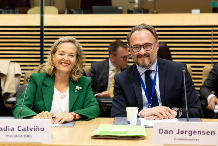 Picture of the EIB president and Commissioner Dan Jorgensen