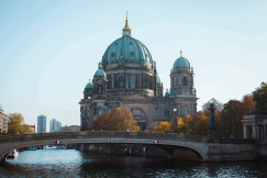 berlin-cathedral-under-blue-and-white-sky