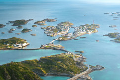 islands-across-horizons