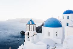 An illustrative photo of white buildings.