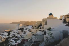 An illustrative photo of white houses.