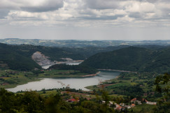 An illustrative photo of a scenic view of a lake.