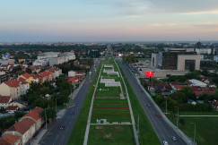 An illustrative photo of a city.