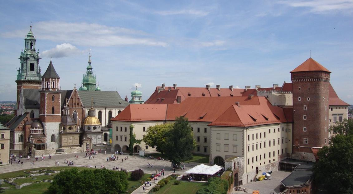An illustrative photo of the Wawel castle in Krakow