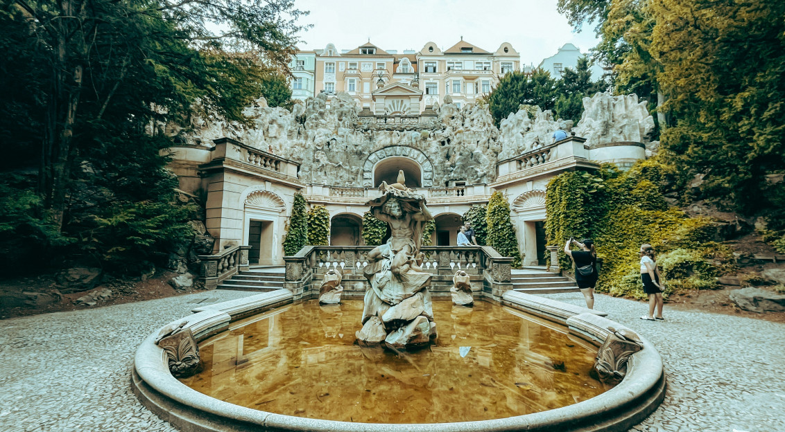 Photo by Unsplash An illustrative photo of a fountain in the middle of a park