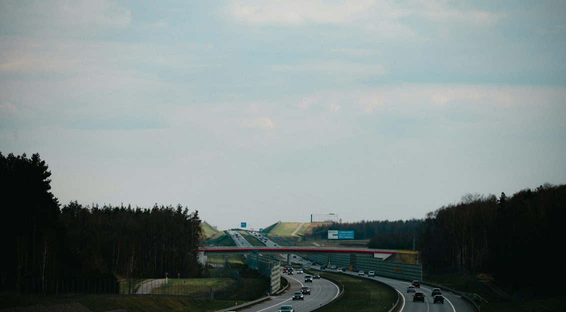 Photo by Unsplash An illustrative photo of a highway with cars.